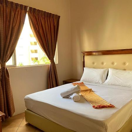 Delima Hotel & Homestay Port Dickson Exterior photo